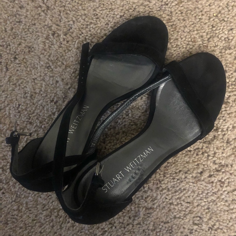 Stuart Weitzman THE NEARLYNUDE SANDAL